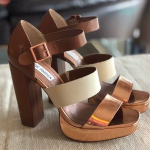 Tri colored block heels, tan, white & rose gold!